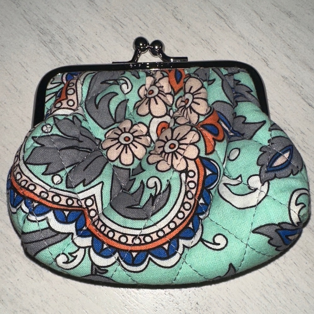 VERA BRADLEY COIN PURSE